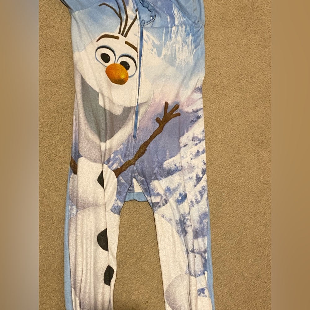 Olaf onsie